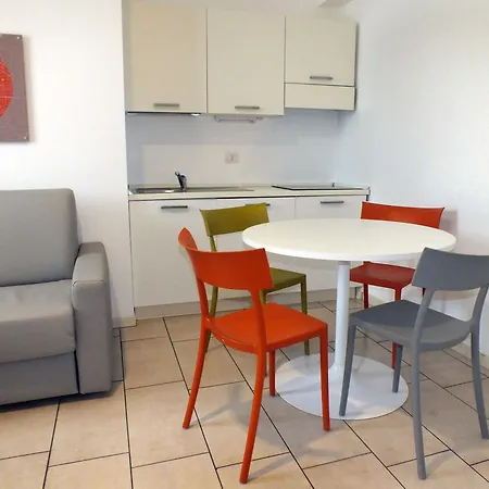 Bb Hotels Aparthotel Visconti-3